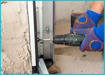 Capitol Garage Door Service Chicago, IL 773-828-5990 - garage-door-installation